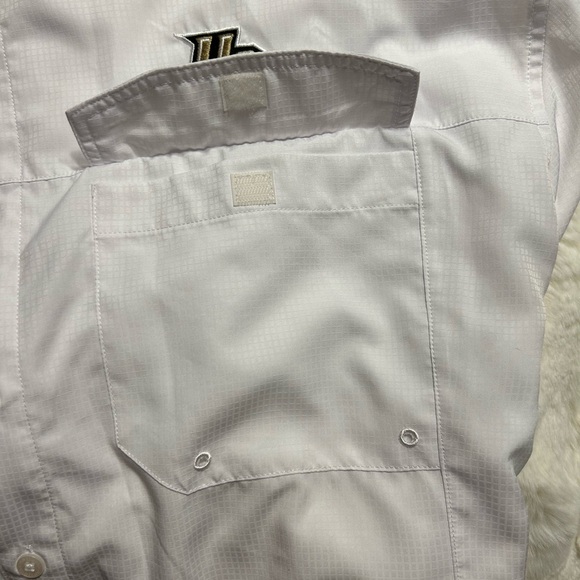 White Antigua University of Central Florida Woven Fishing Shirt with UPF50 - Picture 8 of 10